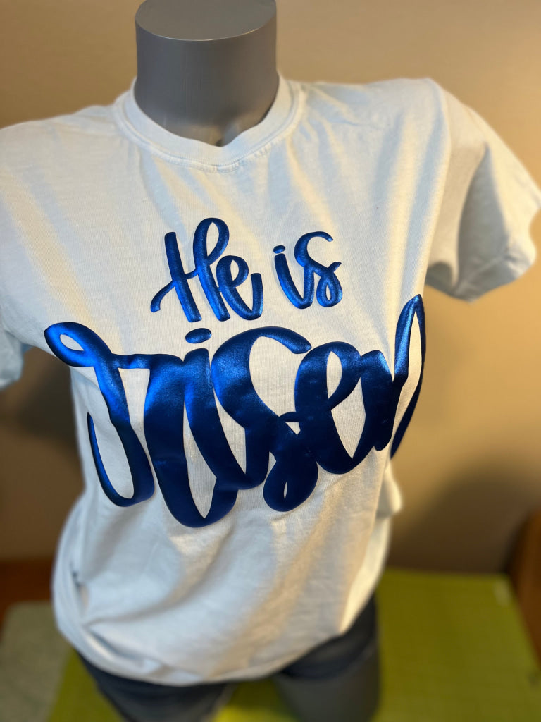 He is risen monochrom puff shirts